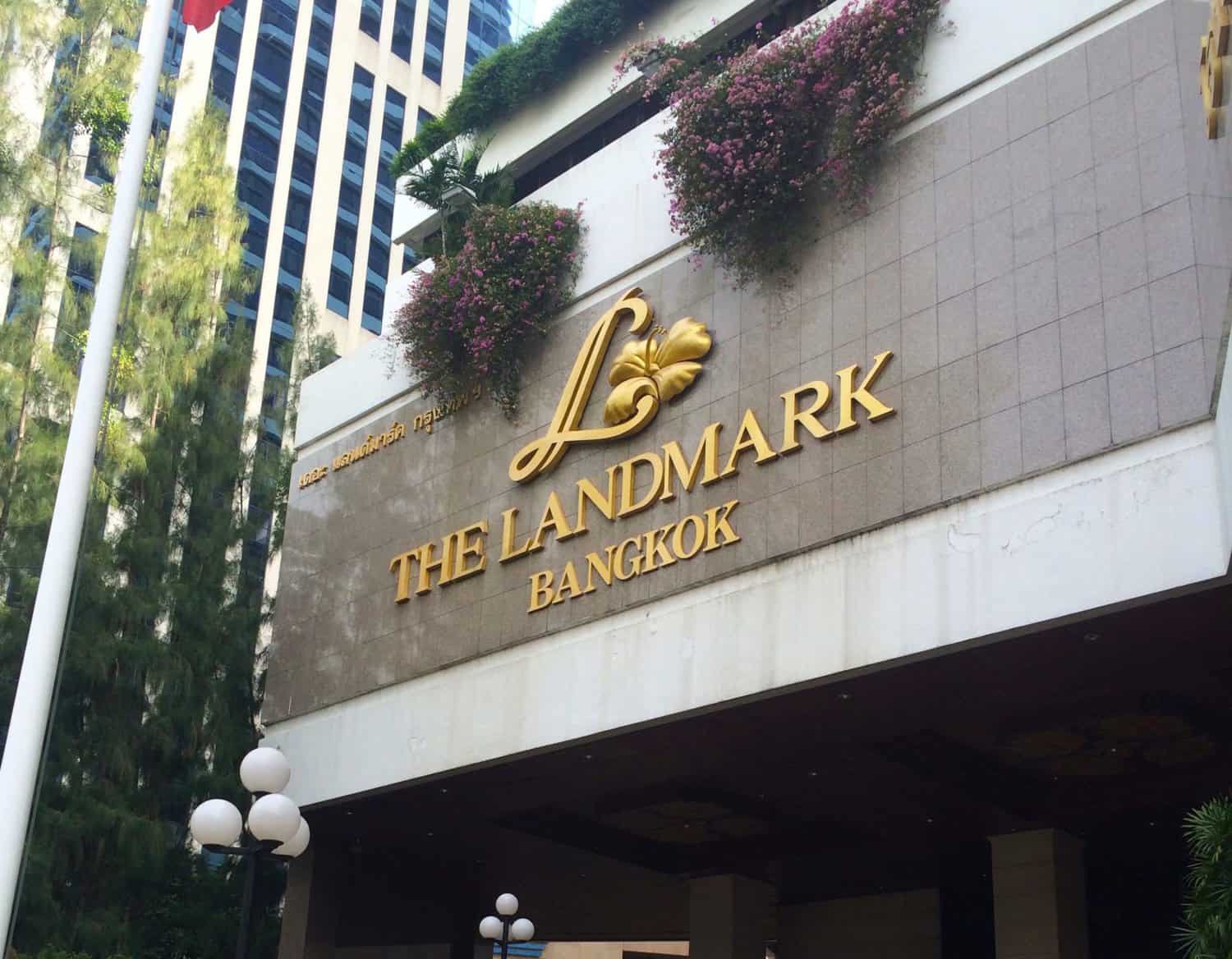 The Landmark Bangkok Hotel Bangkok Thailand Green Golf